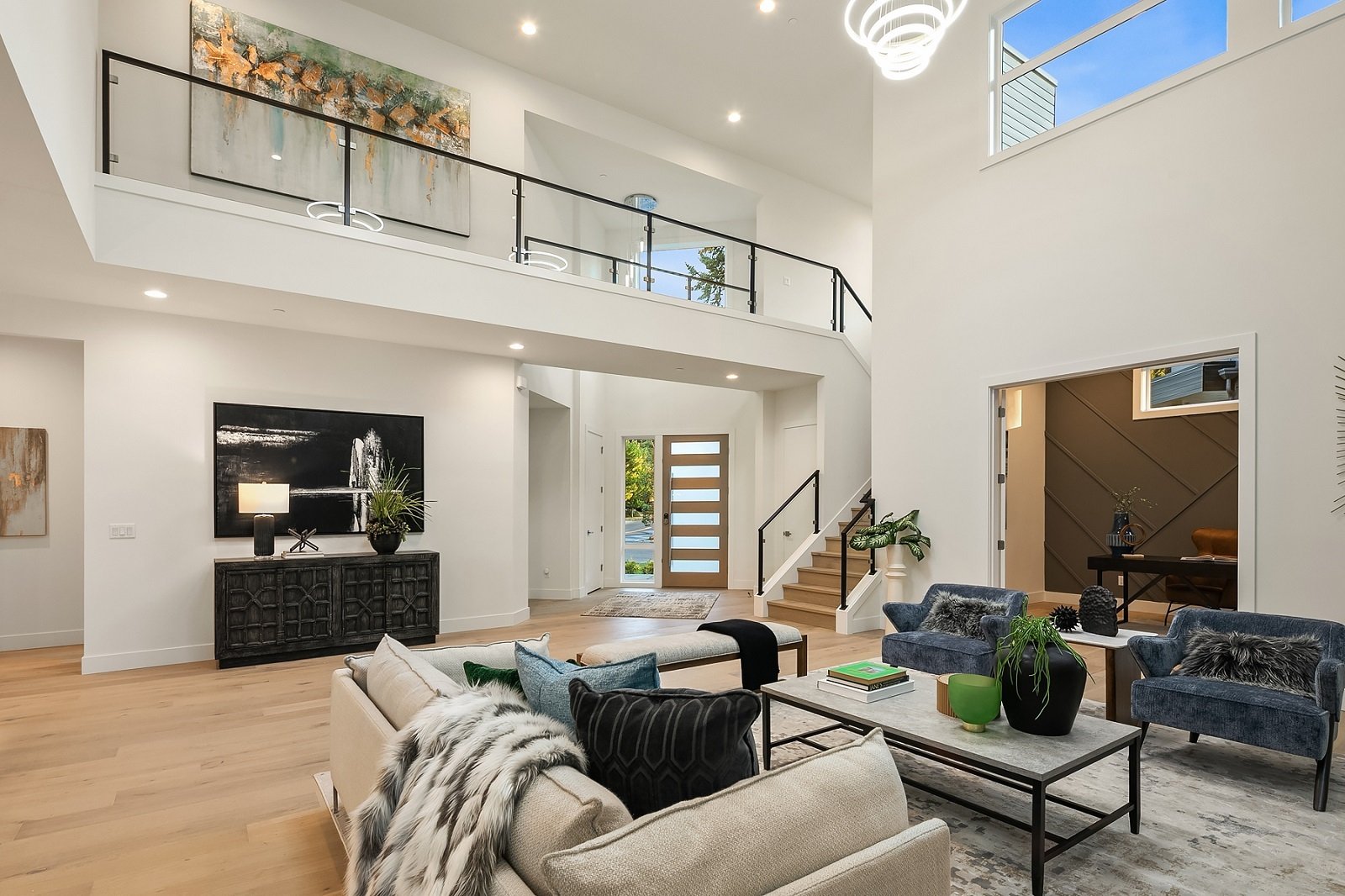 Why-Merit-Gala-Great-Room-Stairs