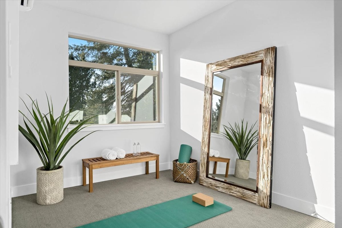 UrbanSeries_Interior_YogaRoom_01