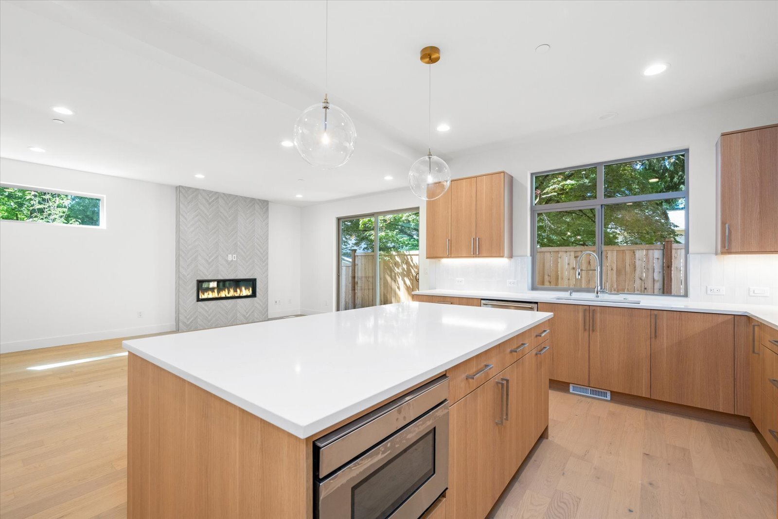 13022 NE 85TH LN