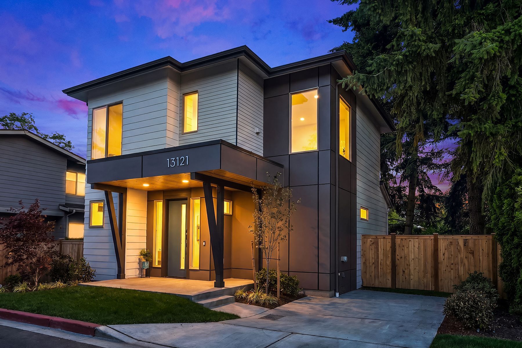 13121 NE 103rd Pl